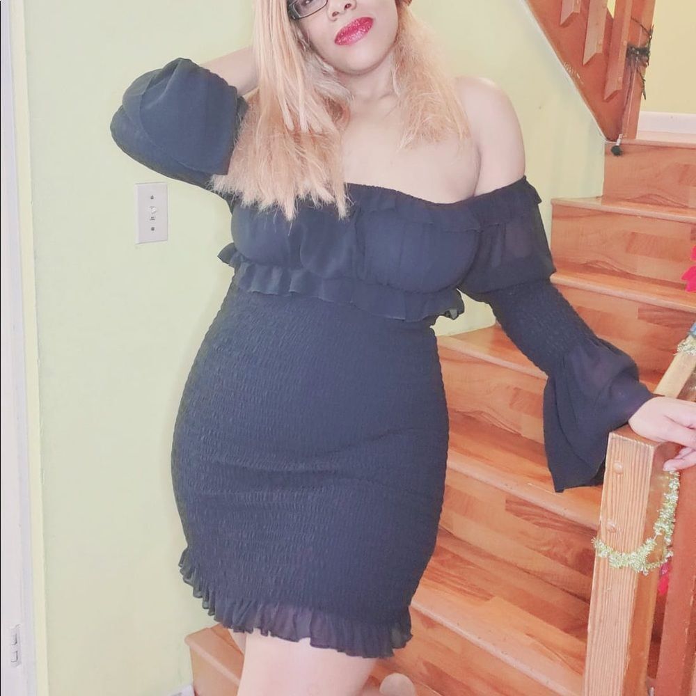 Chiffon Shirred Bodycon Dress - Picture 2 of 10